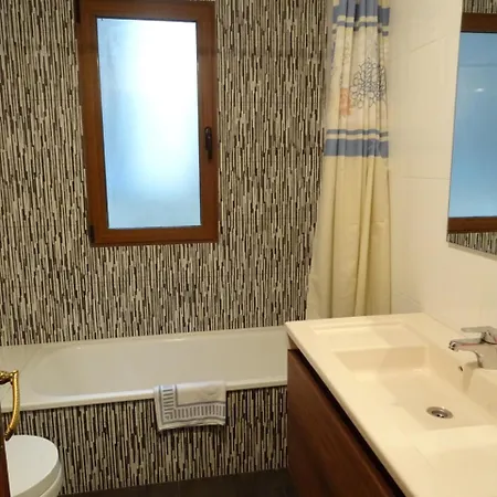 דירה Apartamento Pirineos Rio Cinca אינסה